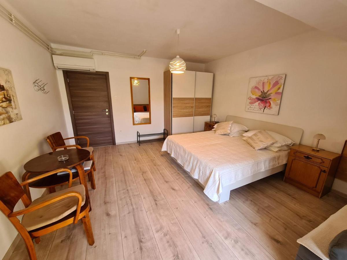 Apartments Ana 메덜린 외부 사진
