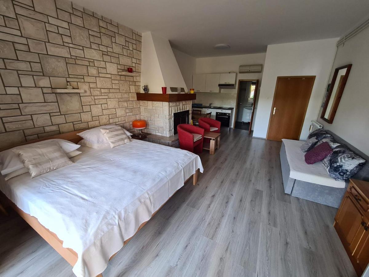 Apartments Ana 메덜린 외부 사진
