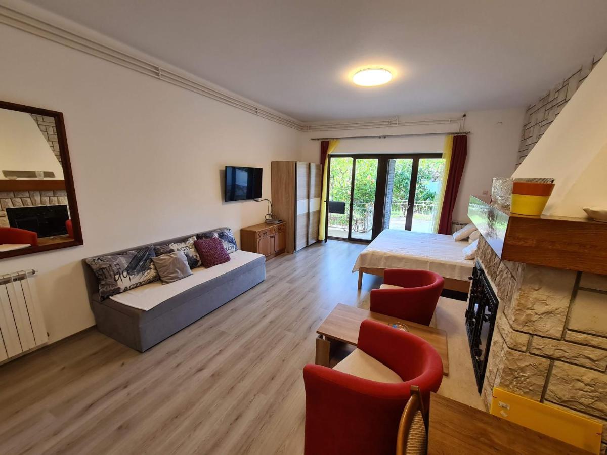 Apartments Ana 메덜린 외부 사진